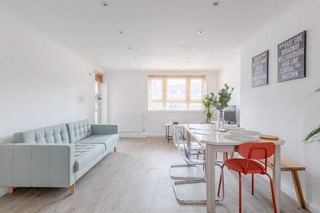 Spacious and Centrally Located 3BD Home, Fulham