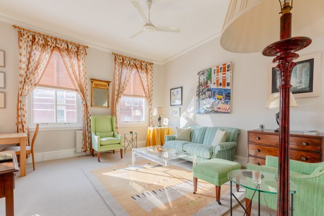 Vintage 1BD Flat, 5 mins from Earls Court Station