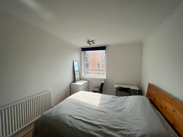 Central 2BD Flat with Balcony - Shoreditch