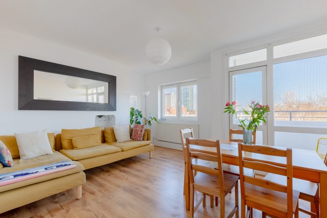 Fantastically Located 4BD Flat, Clerkenwell