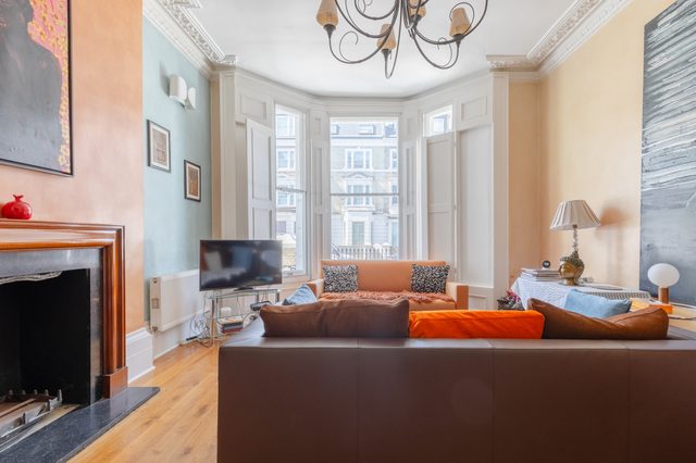 Inviting 1BD Hideaway — Kensington Olympia!