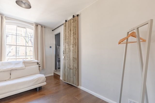 Chic 2BD Loft-Inspired Flat, Heart of Shoreditch
