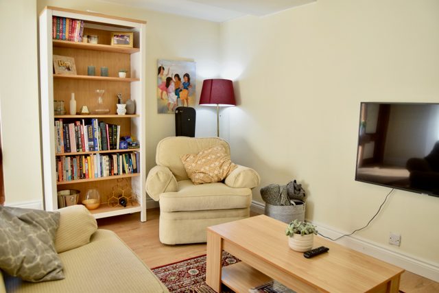 Family-Friendly 3BD Flat with Garden, Vauxhall
