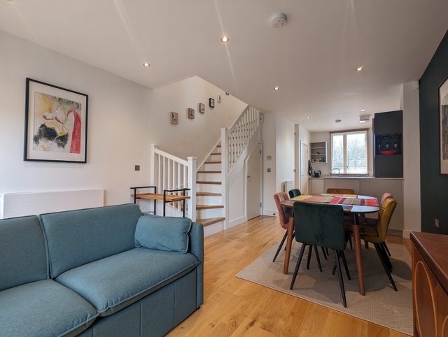 Adelphi Townhouse 2 BDR 1 Bath 1 WC