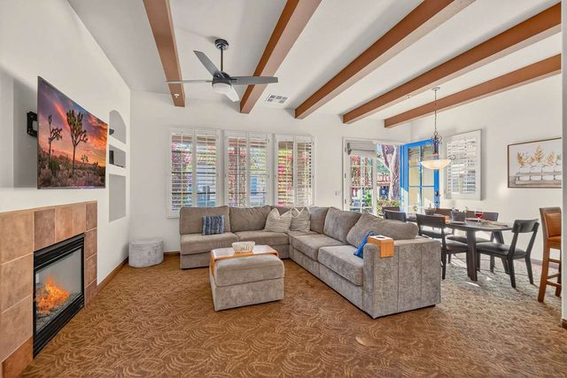 LV213 2 BR Villa near Main Pools