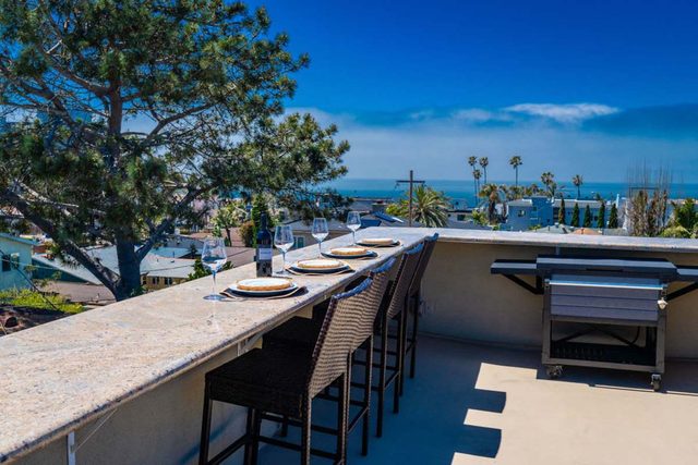 Surfside Charmer, Rooftop view, One Block to Beach, Pool, Spa