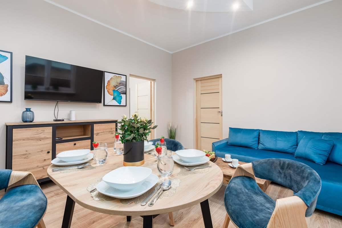 Dabrowska 11 | Apartment with 2 Bedrooms