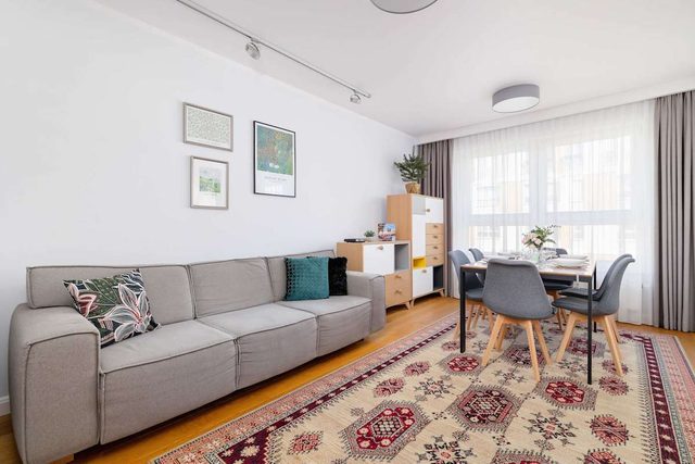 Dąbska 18I | Spacious Apartment | Parking | Desk