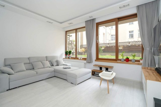 Piekny Apartament z Ogrodkiem i Tarasem & Parking by Noclegi Renters
