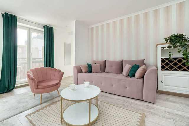 Piotrkowska 92 | Stylish Apartment | Desk