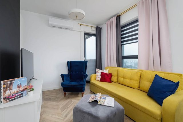 Mogilska 120B | Family Apartment | Parking