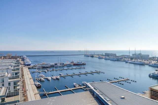 Sea Towers 6B | Modern Apartment | View
