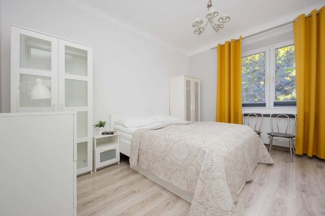 Promenada 9/11 m.27 Warsaw | Bright Apartment | 5 Guests | Smart TV
