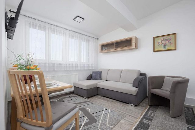 Siennicka 38A | Warsaw | Modern Apartment | Fan | City View