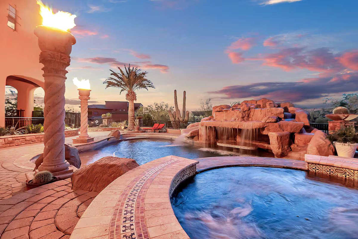 Luxury Mesa Oasis with 5BR,Pool, Grill & Sunset Views