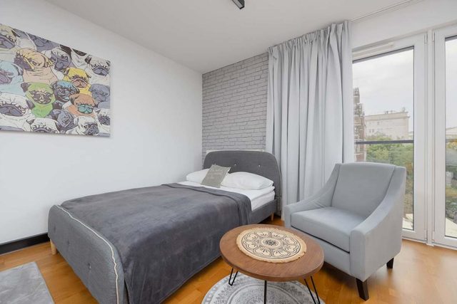Okrzei 18 | Warsaw | Bright Apartment | Near PGE