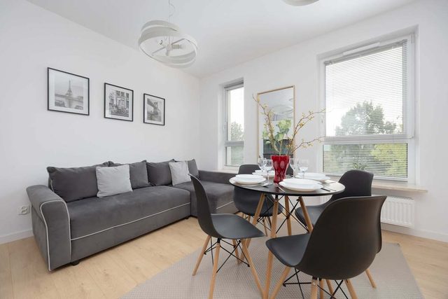 Szafrańców 5 | Warsaw | Elegant Apartment | Parking