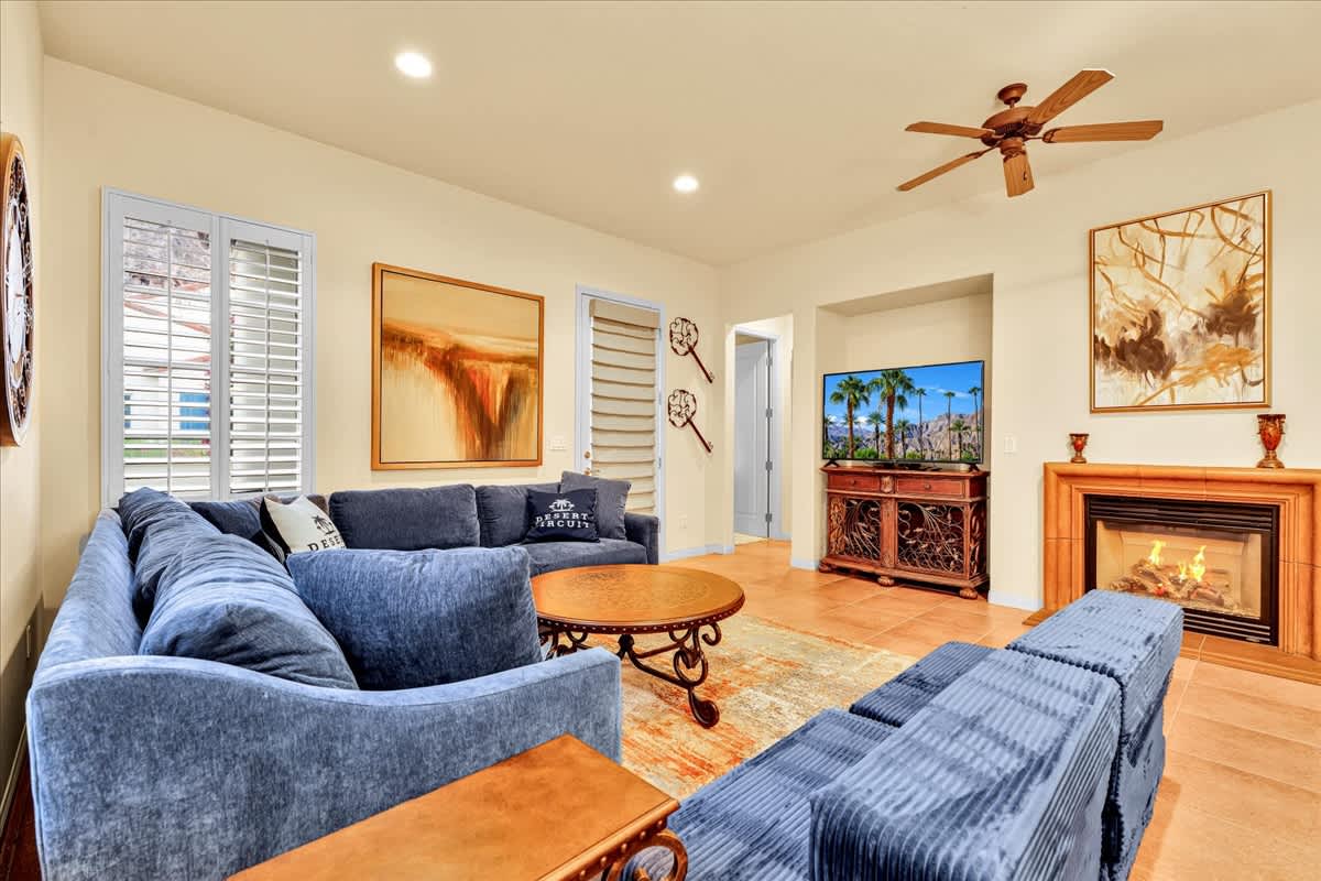Single Story 3BR, 3BA Legacy Villas Townhome
