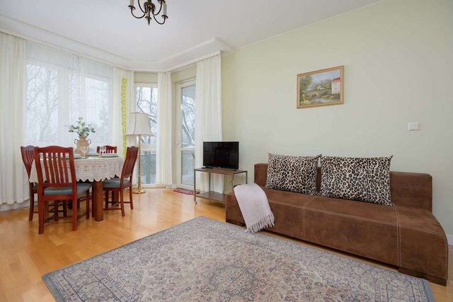 Puławska 270 Warsaw | Harmonious Apartment | Smart TV