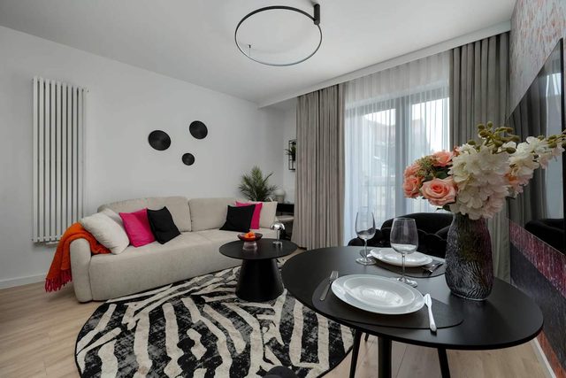 Janickiego 2 Wrocław | Air Conditioned Apartment in Center with Bathtub