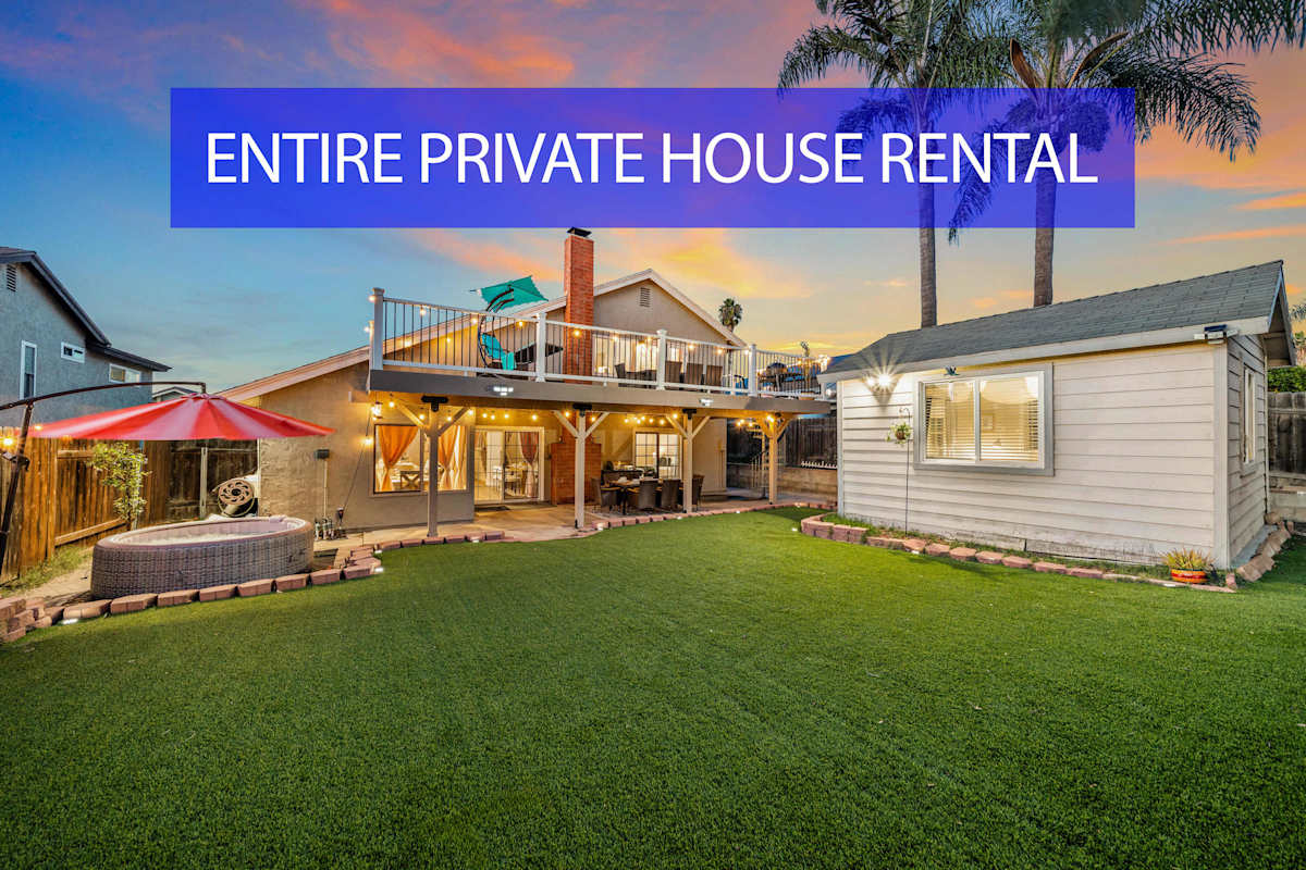 5 BR, Big Gated Yard, Garage, Hot Tub in Rancho Pe