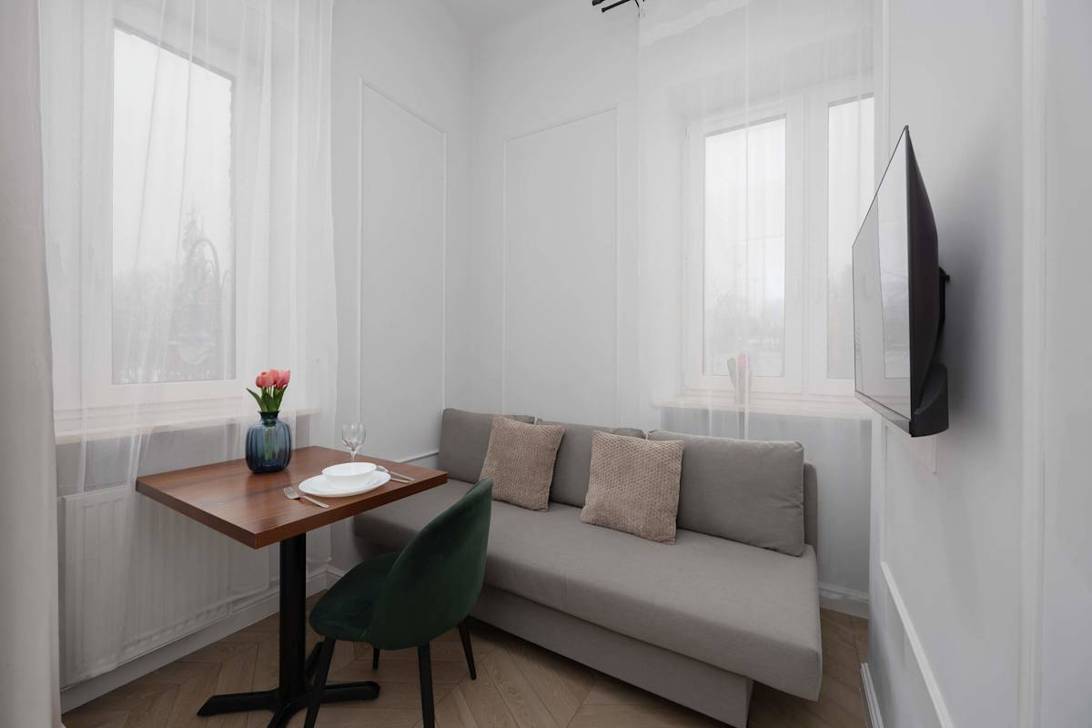 Odyńca 29 Warsaw | Functional Studio | Pet-Friendly