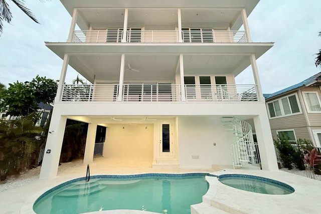 Drift House · 2026 Luxury · Dual Master Suites