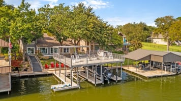 Waterfront House | Outdoor Oasis | Concierge Services — Kingsland, TX