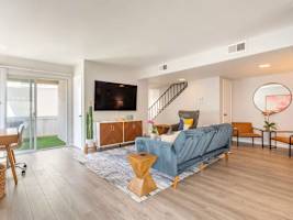 Coastal 2-Story Retreat Near SoFi & LAX