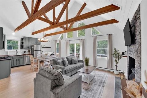 Modern Pocono Chalet | Vaulted Ceilings | Hot Tub