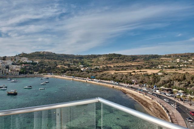 Seaview Studio with Balcony in St. Paul’s Bay