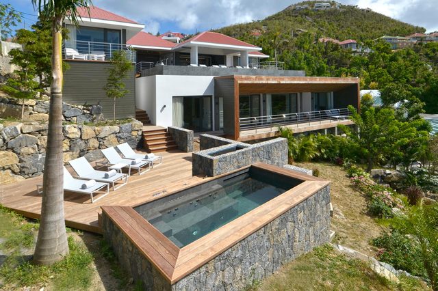 Villa The Source