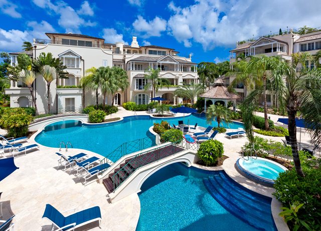 Schooner Bay 207