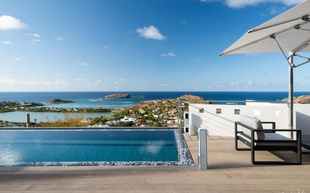 Villa Iris