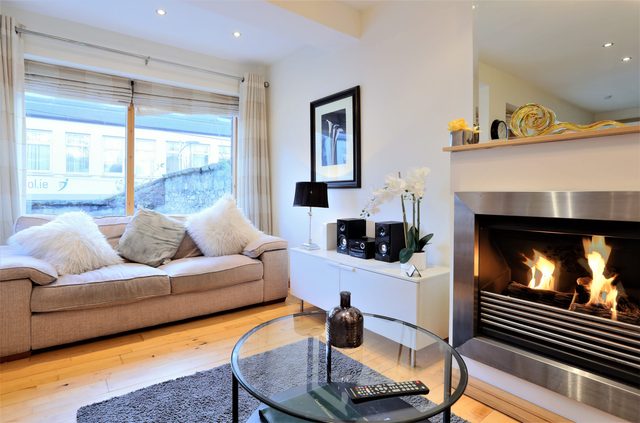 Luxury Hideaway Mews, in the Heart of Dublin — Dublin, Leinster
