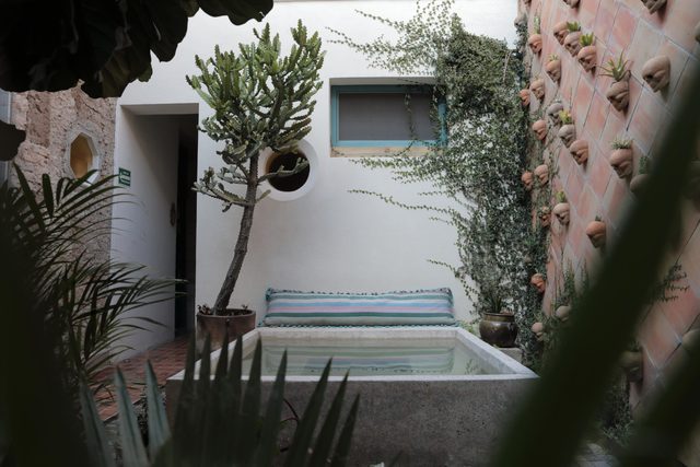 Casa Morelos by Barrio México