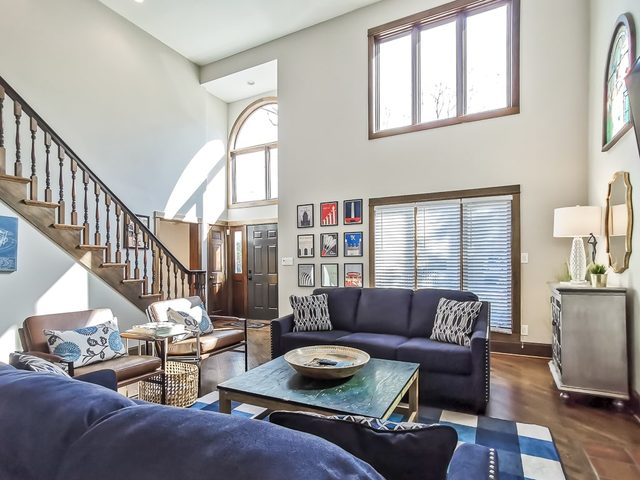 Luxury Plaza House. Amazing Property. — Kansas City, MO
