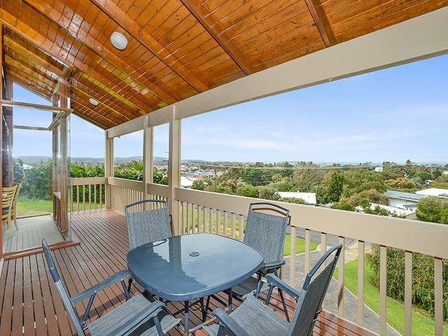 7 Harpoon Ave - Lovely Sea Views Across Encounter Bay — Encounter Bay, South Australia