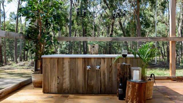 The Love Shack — Wheatsheaf, Victoria