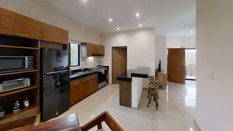 New BOHO Chic 2BD Condo Sunset Close to Beach 100 MB Free and Pool D1