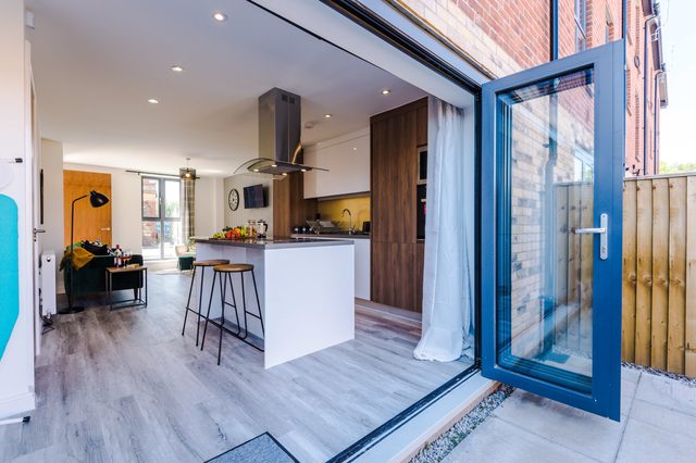 5-Bedroom Townhouse|15mins to city|Free parking