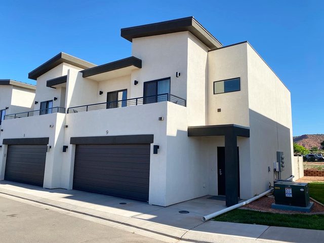 Modern 3BR Townhome Near Zion & Bryce | Sleeps 8