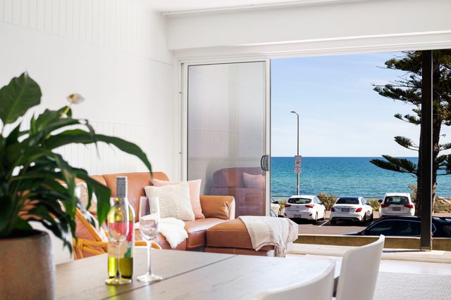 Luxury Beachfront Retreat | Henley Beach Esplanade