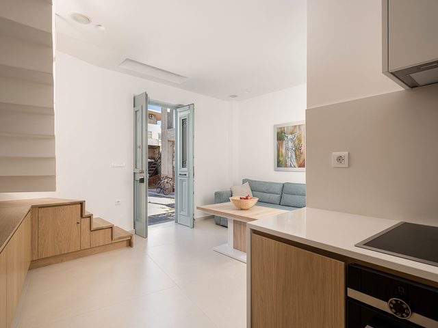 Mythodea Luxury Suites | Orpheus suite
