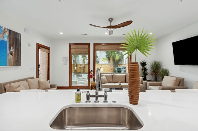 Vacation Villa (ADA) 'The Mediterranean Palm’