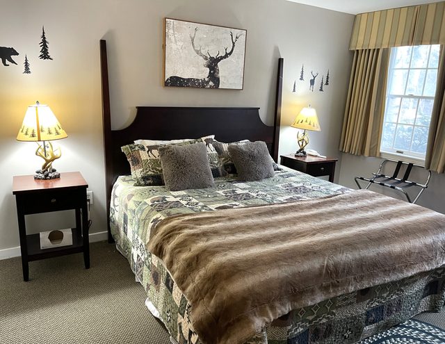 Ski On Off 1st Flr Suite Sleeps 4 Jiminy Peak New - Redone, Must See Country Inn