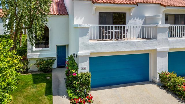 TV202 Modern 2 Bedroom Tennis Villa at LQ Resort