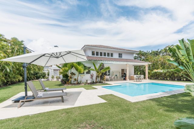 Tortuga B-50 - 5-BDR Villa in Punta Cana Resort