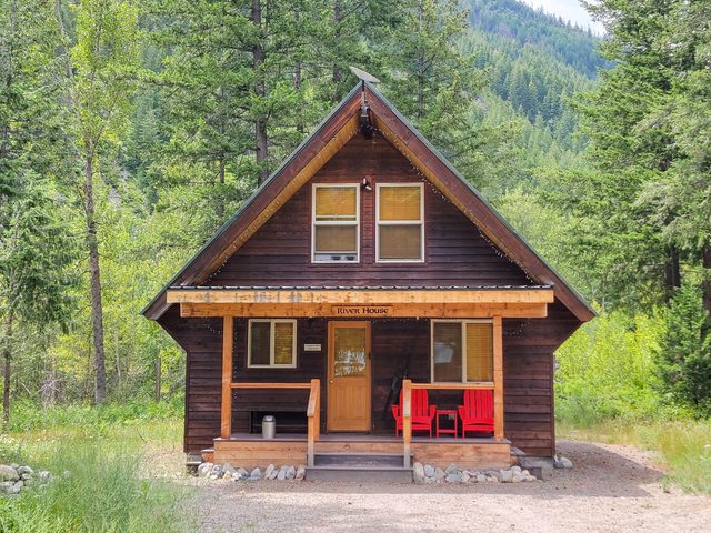 River House - Cabin at Lost River