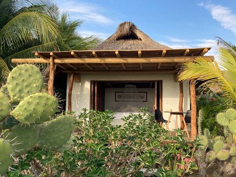 Bungalow Arena, Puerto Escondido, BeachFront